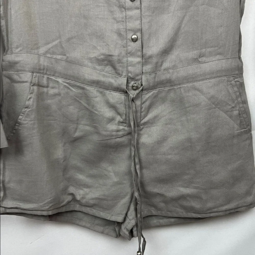 Dino e Lucia Paris gray long sleeve shorts romper jumpsuit NWT